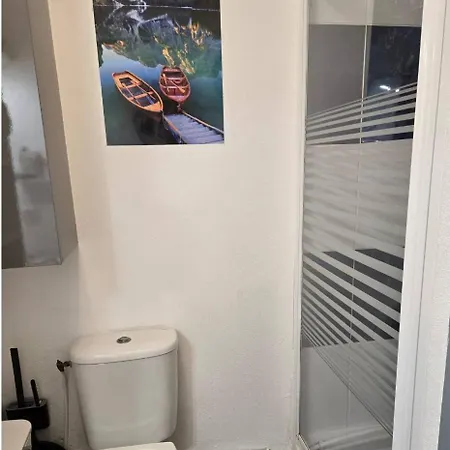 Lili Berges Du Canal * בזייה
